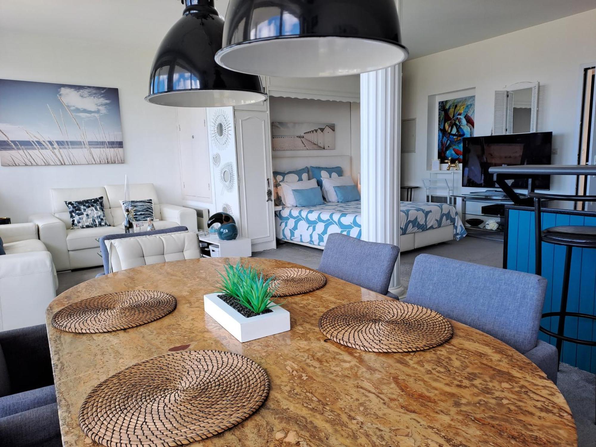 Grand Loft De 60M2 Tres Lumineux Tres Belle Vue Sur Mer Erquy Dış mekan fotoğraf