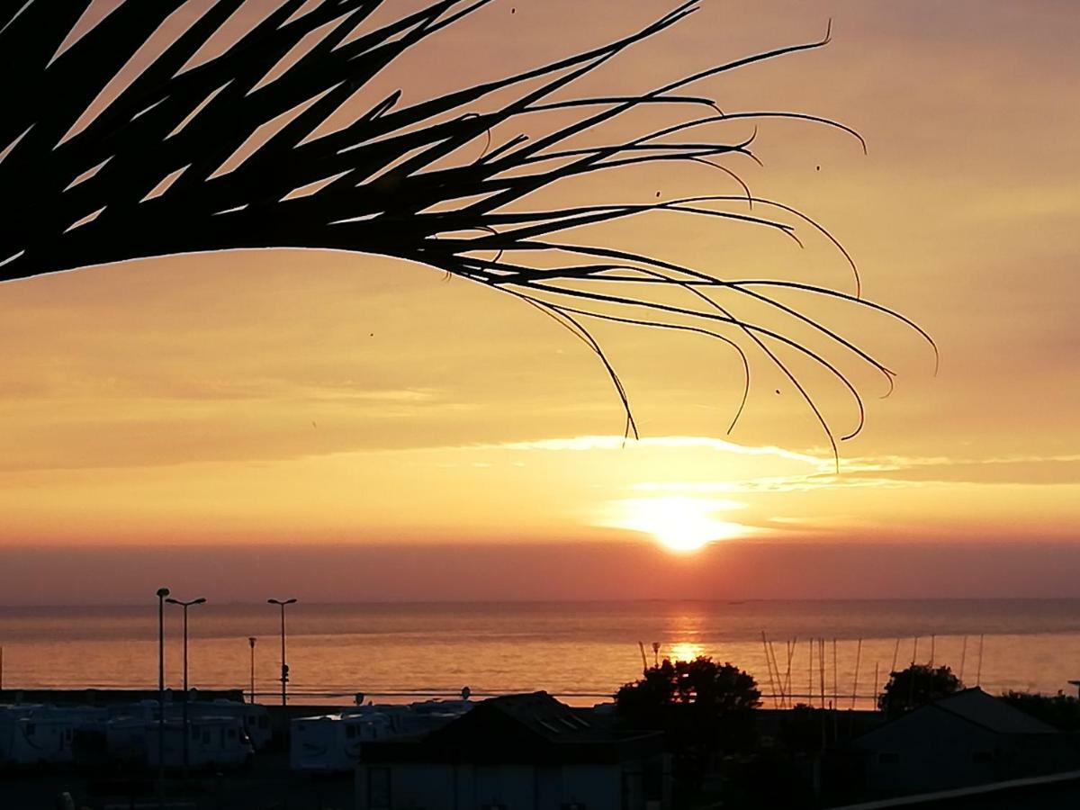 Grand Loft De 60M2 Tres Lumineux Tres Belle Vue Sur Mer Erquy Dış mekan fotoğraf